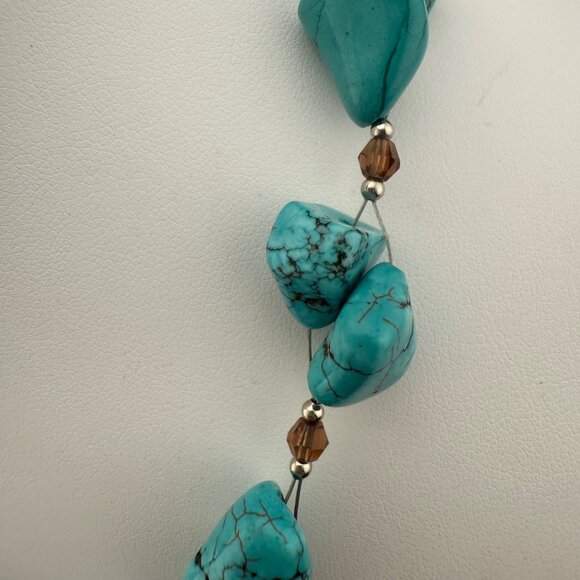 Chunky Turquoise Dyed Howlite Necklace With Sterling Silver Clasp Adjustable Cha - Picture 3 of 9